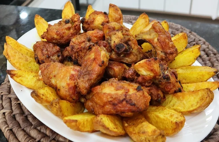 frango com batatas na airfryer