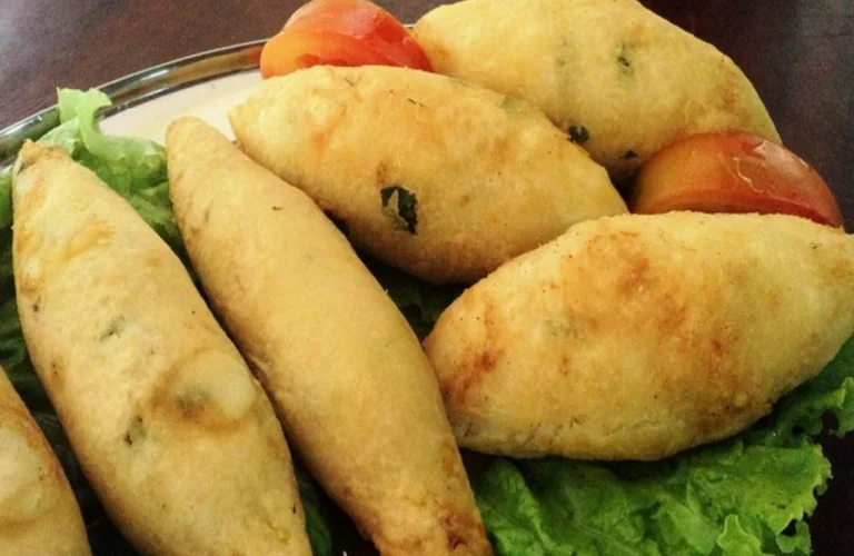 bolinho de mandioca