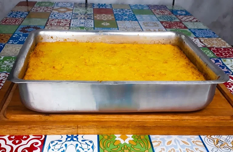 bolo de macaxeira simples