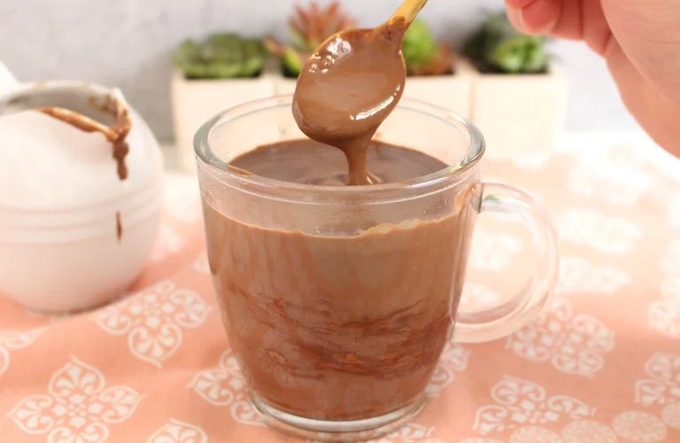 receita de chocolate quente cremoso em minutos